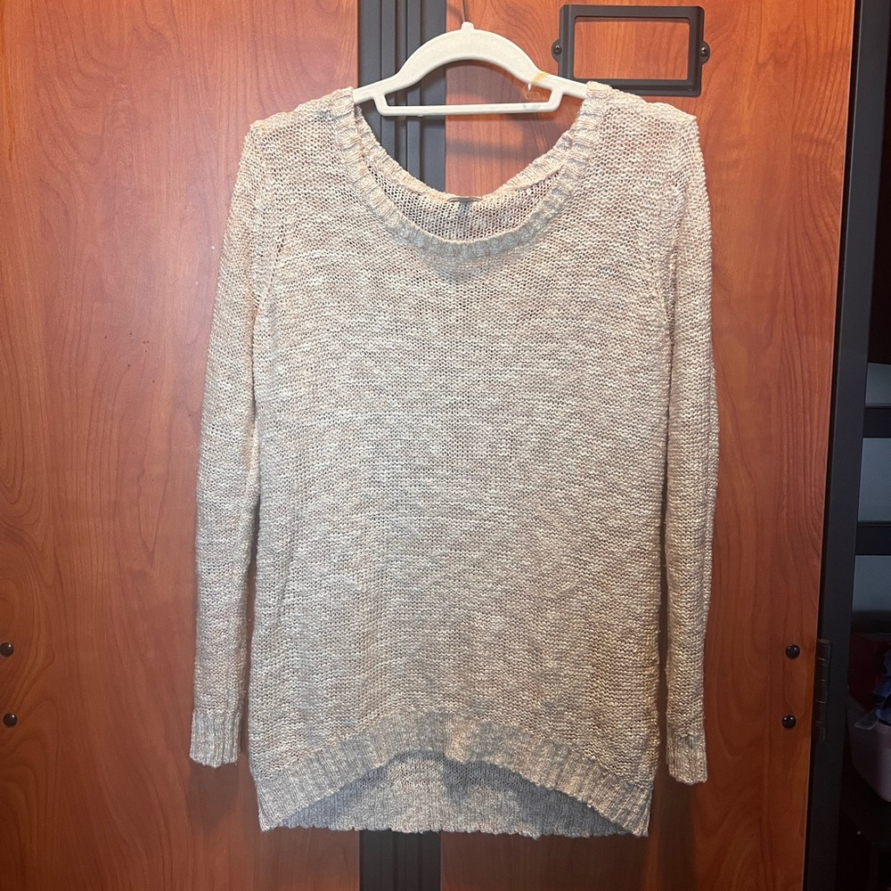 Selling this sweater because I lost weight and it no linger fits